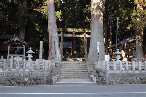 風水 龍穴|【風水】龍穴ってなに？日本のスポット・神社や見つ。